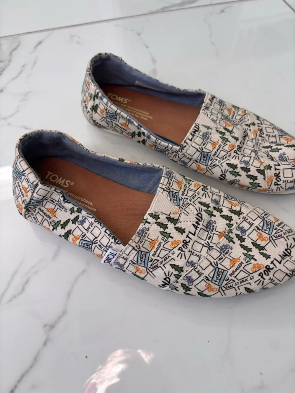 TOMS Portland Map Print Slip On Flats Alpargata Casual Shoes Size 8